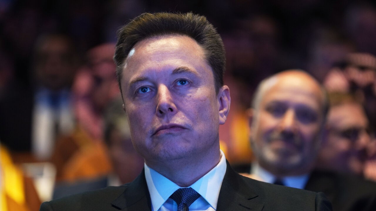 Musk wil regisseur Christopher Nolan uitdagen met "historisch accurate" AI-versie van 'The Odyssey'