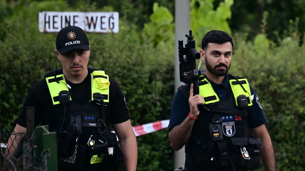 Verdachte van aanslag is doodgeschoten: "Gereanimeerd, maar ter plekke overleden"