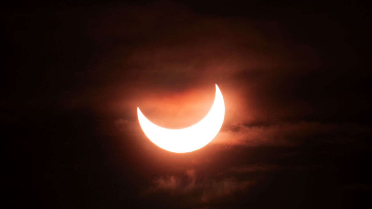 Grootste zonsverduistering in België sinds 1999 op 12 augustus: 90 procent van zon bedekt