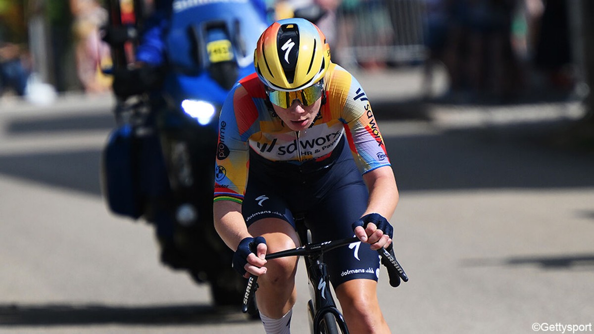 LIVESTREAM Tour Femmes: Lotte Kopecky komt dan toch dicht bij de koploopster, mag ze sprinten voor ritwinst?