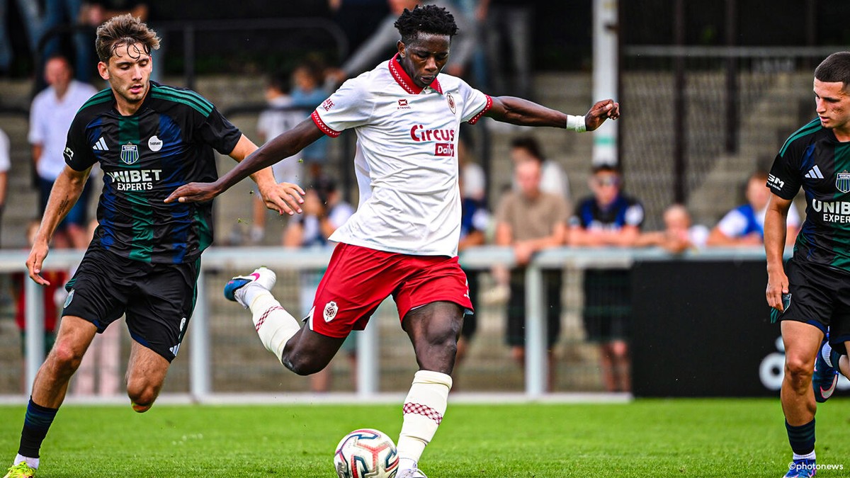 Zomertransfers JPL - Jackpot voor Antwerp: Jules Ahoka (20) verlaat The Great Old voor "droomtransfer" naar Sunderland