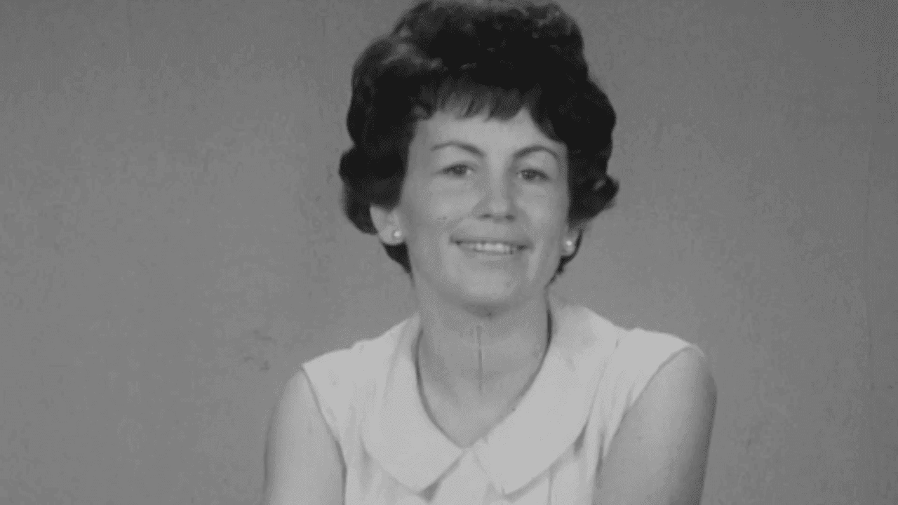 Ida d'Hooghe (94), omroepster bij NIR, overleden: "Toen ze zwanger werd, moest ze van televisie naar radio"