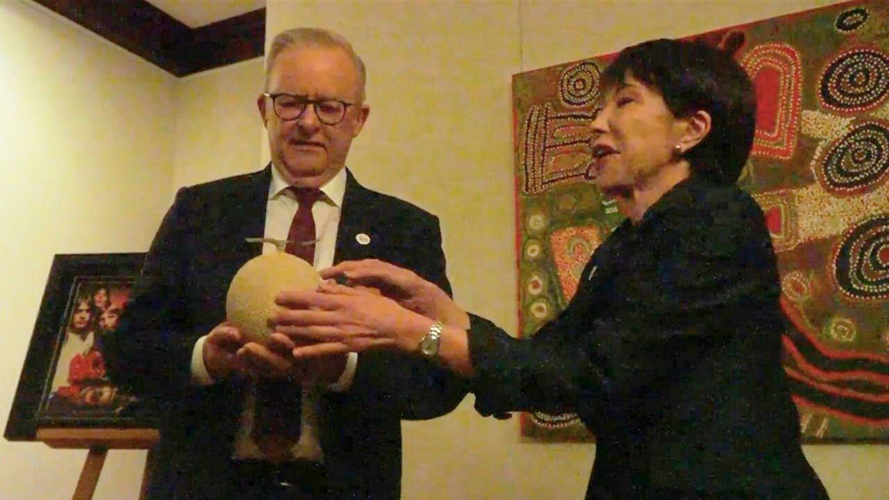 Hoe grap van Australische premier Albanese over meloenen Japan in verlegenheid brengt