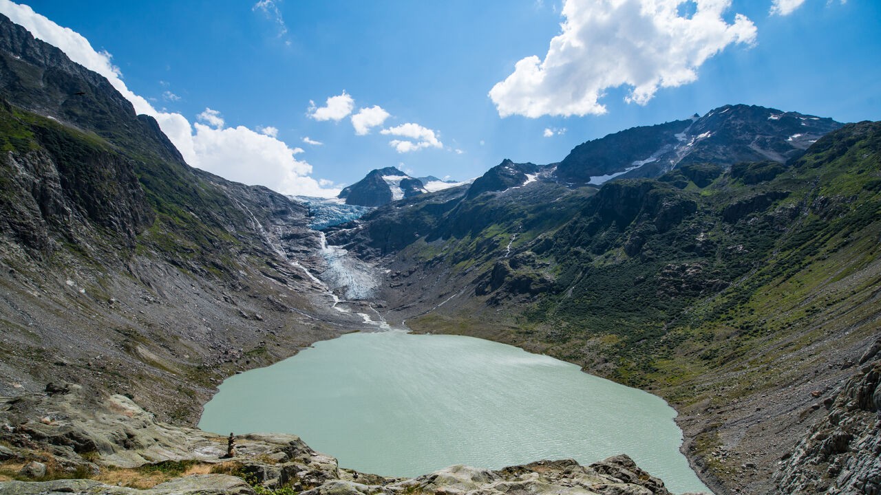 Lichamen van twee vermiste Belgische wandelaars na 34 jaar gevonden in Zwitserse Alpen