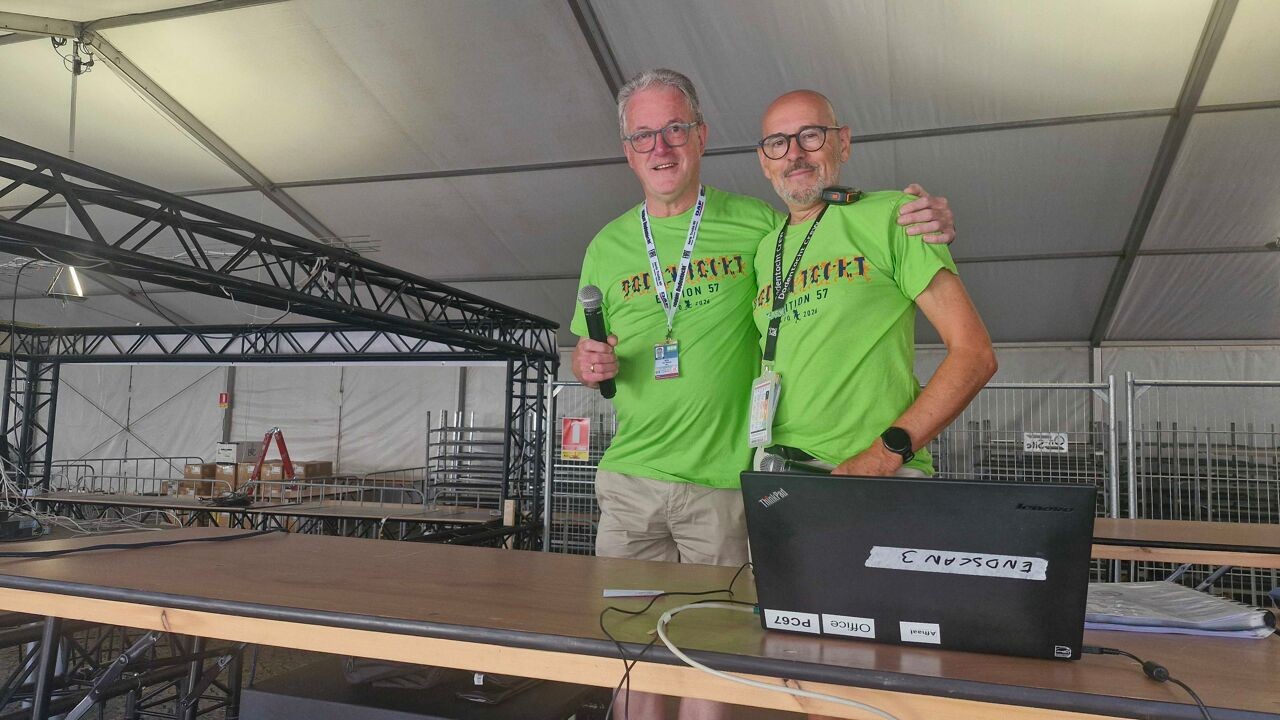 'Micromannen' Willy en Gunter klaar voor Dodentocht in Bornem: "In 4 talen met ChatGPT"