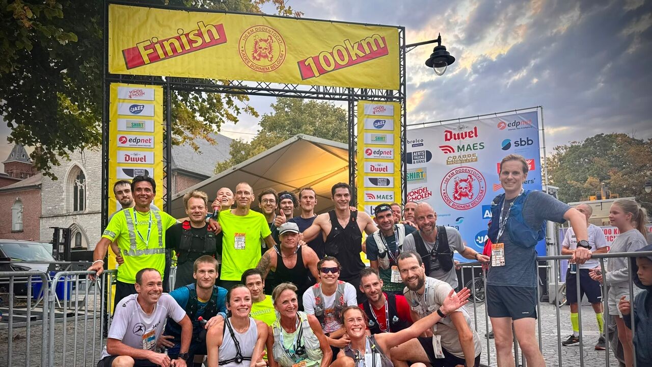 Eerste lopers bereiken finishlijn Dodentocht, 800 deelnemers geven op
