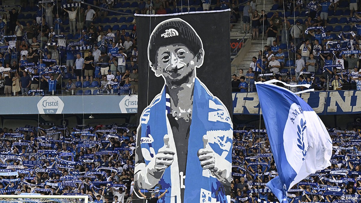 VIDEO: Pakkend eerbetoon voor overleden Michiel Vandeweert in stadion van KRC Genk