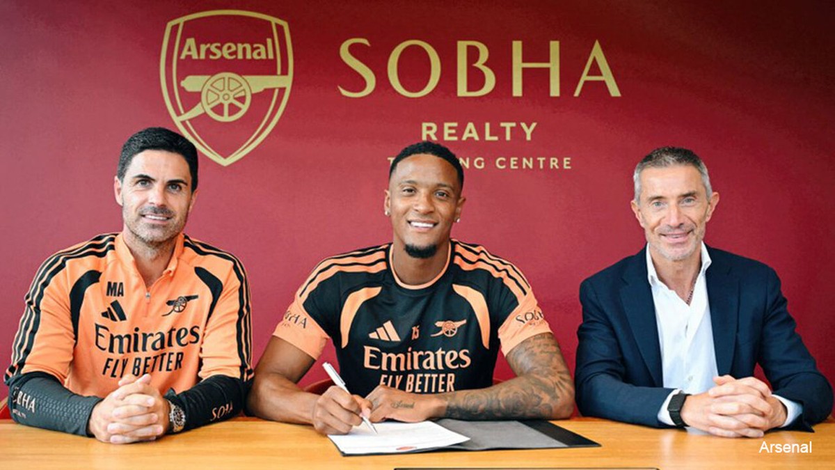 Transfers buitenland - Nog een cadeautje nét voor de openingsmatch: Arsenal haalt nog verdediger Konsa binnen