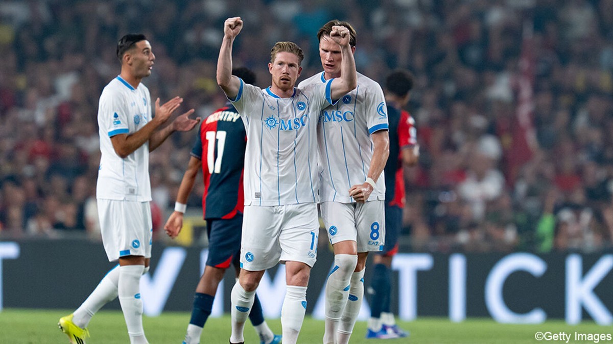 Kevin De Bruyne als grote verlosser: invaller loodst Napoli met goal én assist dan toch nog voorbij Genoa
