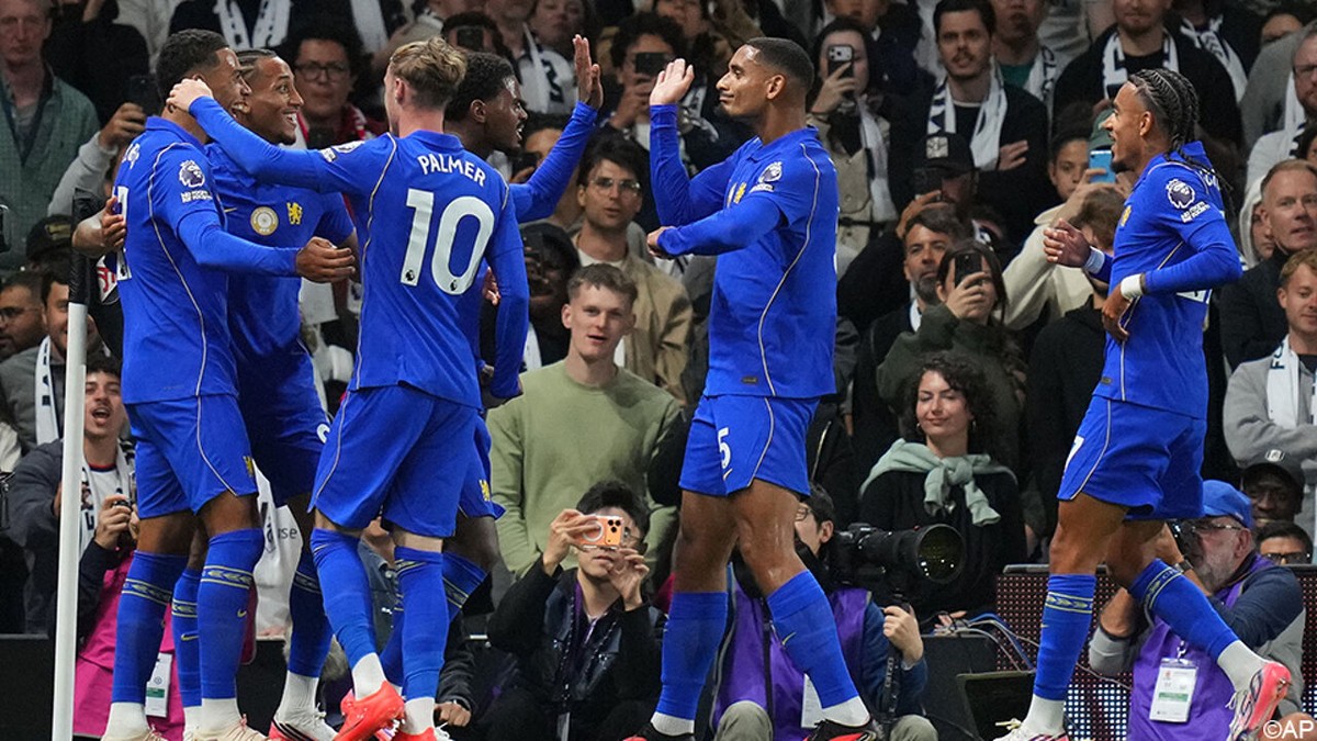 Lavia wint het Belgenduel van Castagne: Chelsea zwoegt zich naar eerste driepunter op het veld van Fulham