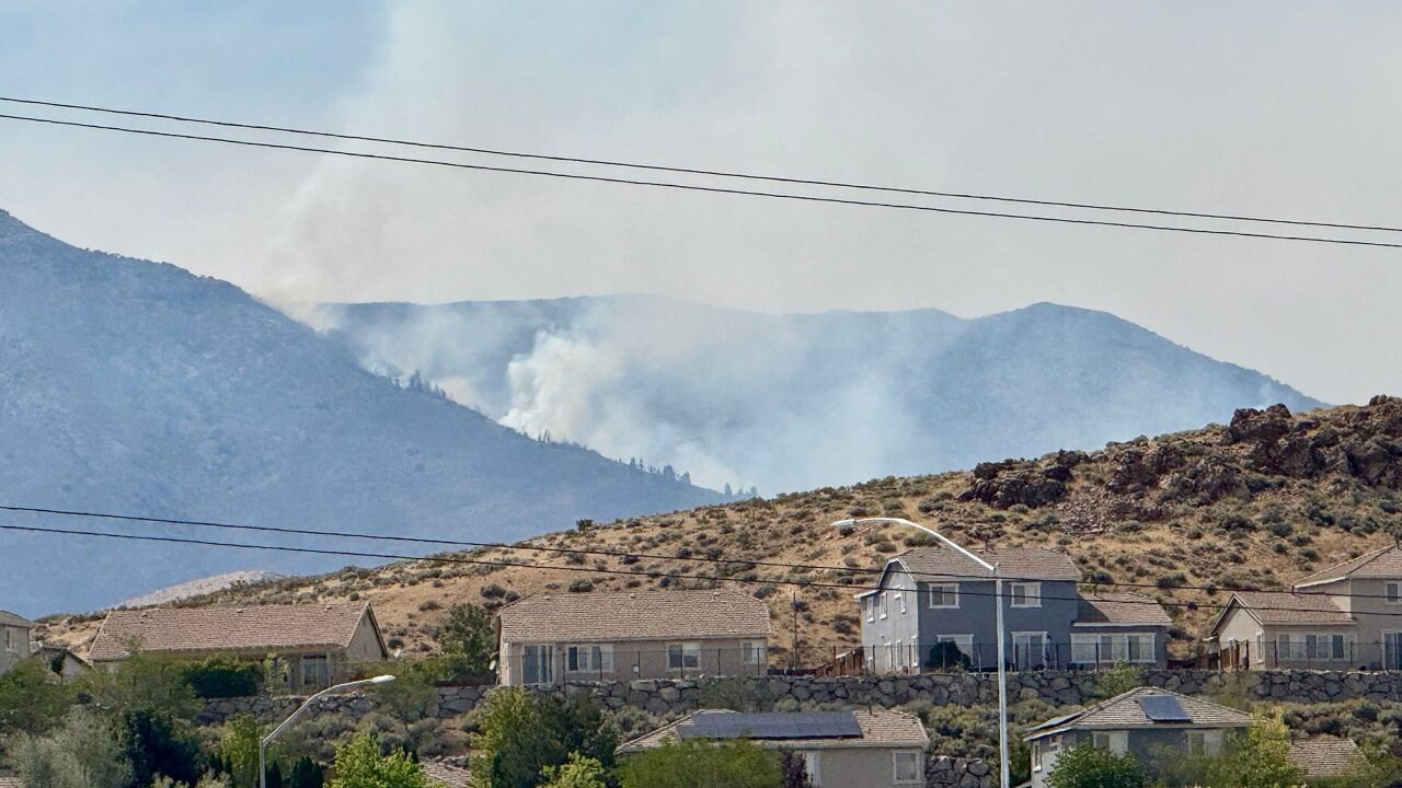 Tienduizenden inwoners van Nevada op de vlucht voor grote natuurbrand