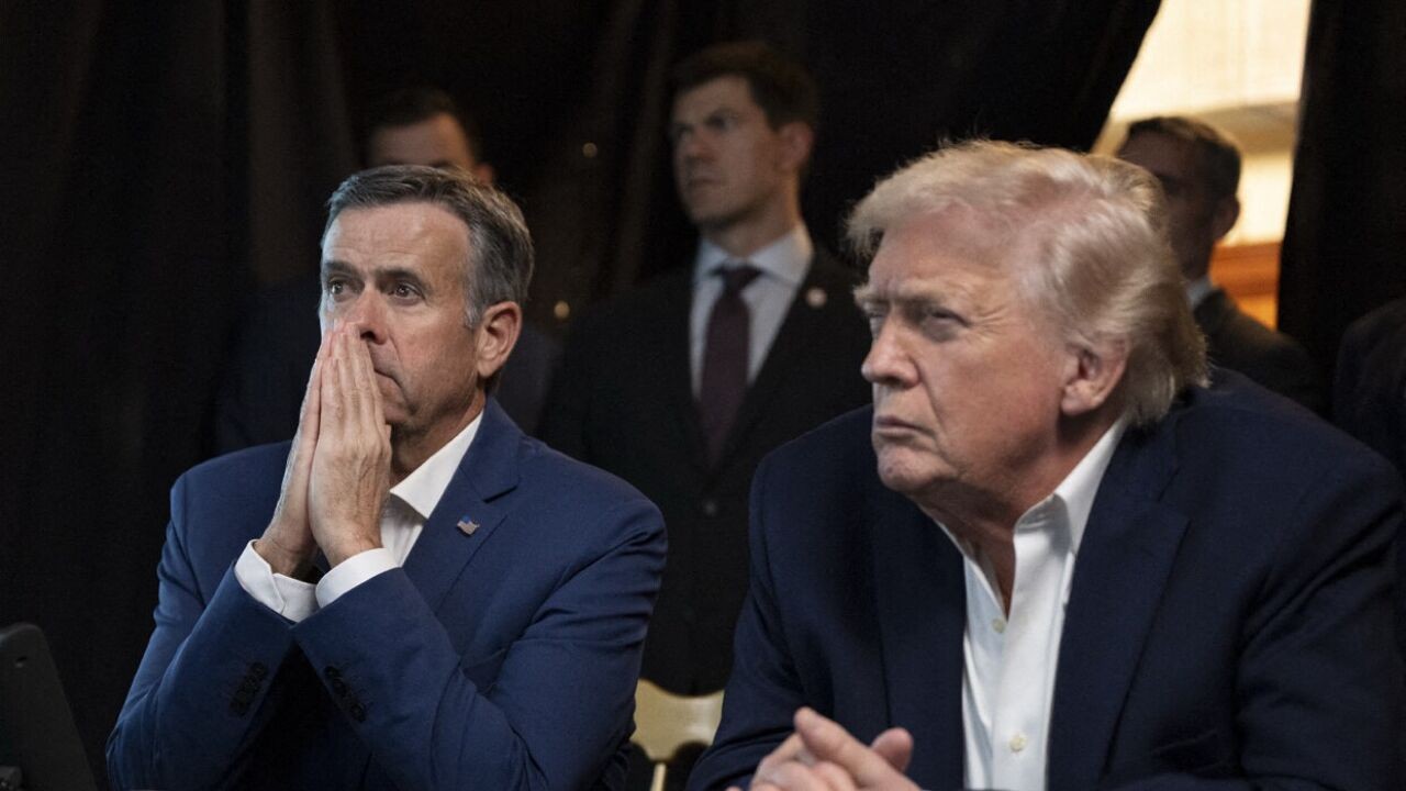 "Half routineus": Donald Trump minimaliseert bezoek CIA-directeur aan Moskou