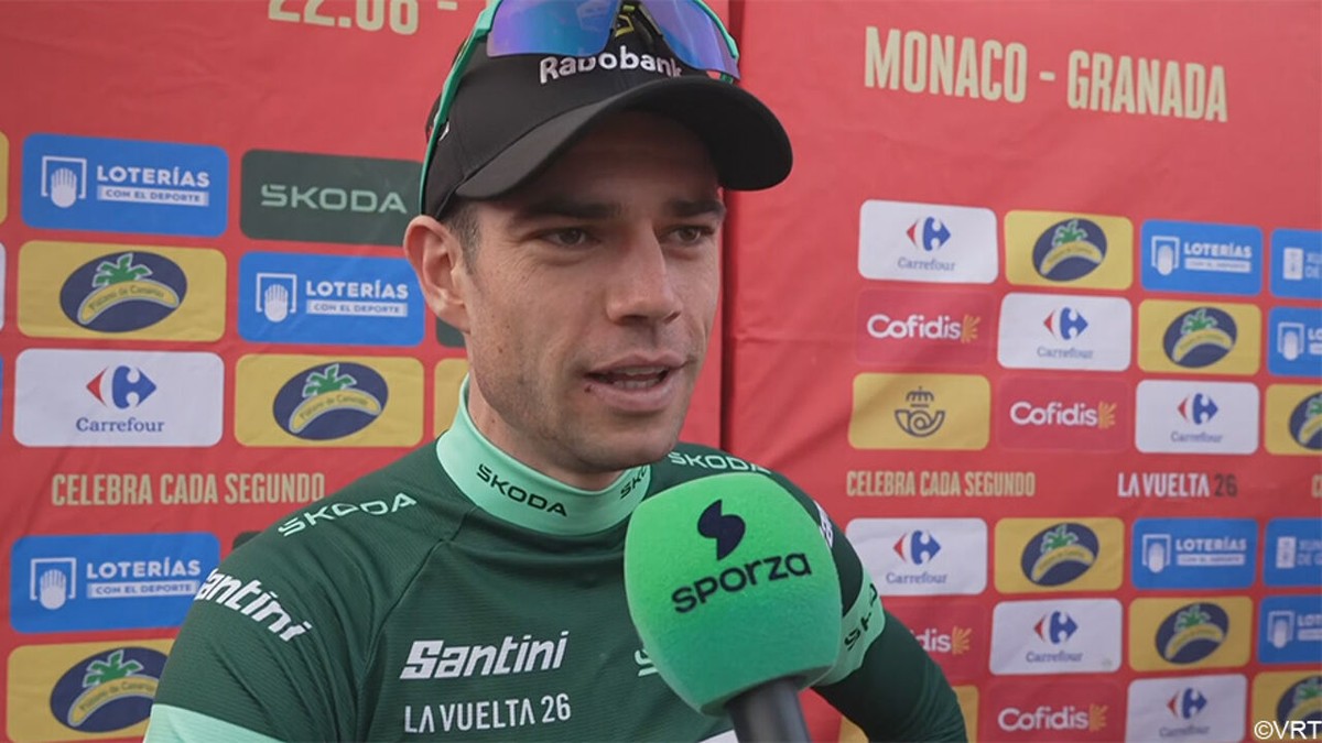 "Er zat misschien meer in" voor Wout van Aert, die wel glundert met felbevochten groen: "Niks komt vanzelf in het leven"