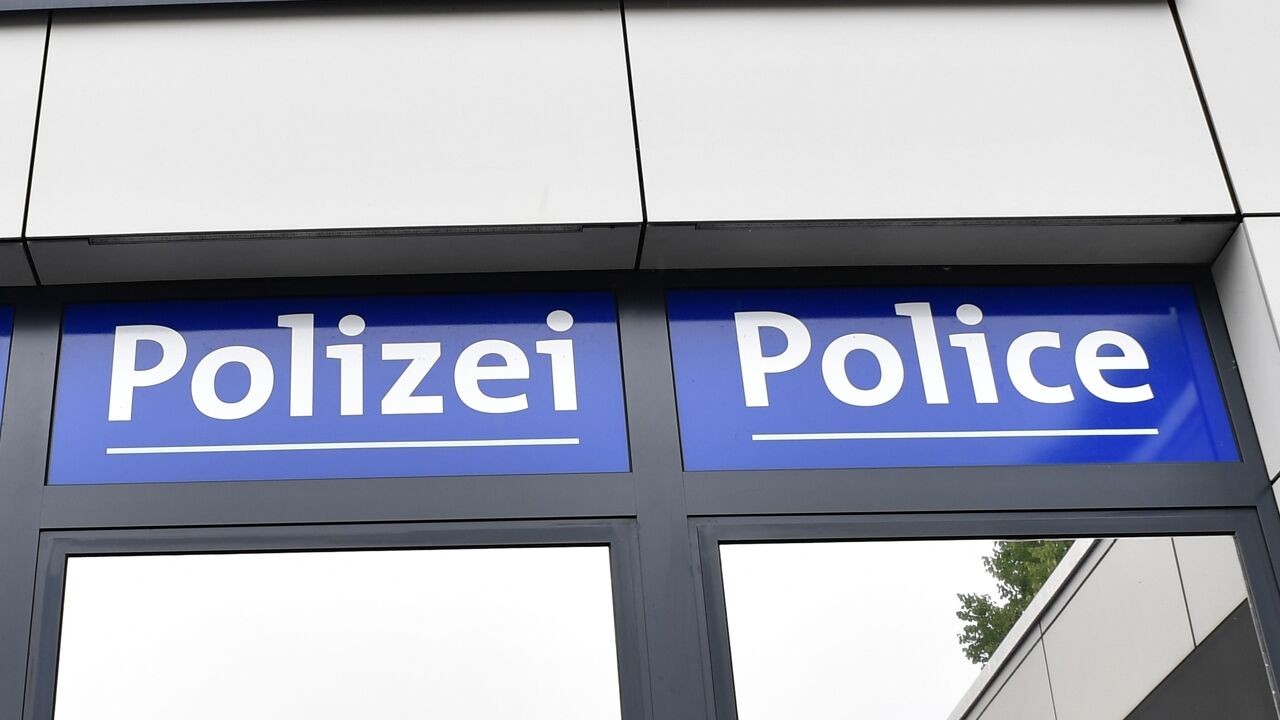 Politie schiet man met mes dood in Eupen na ruzie tussen 2 groepen