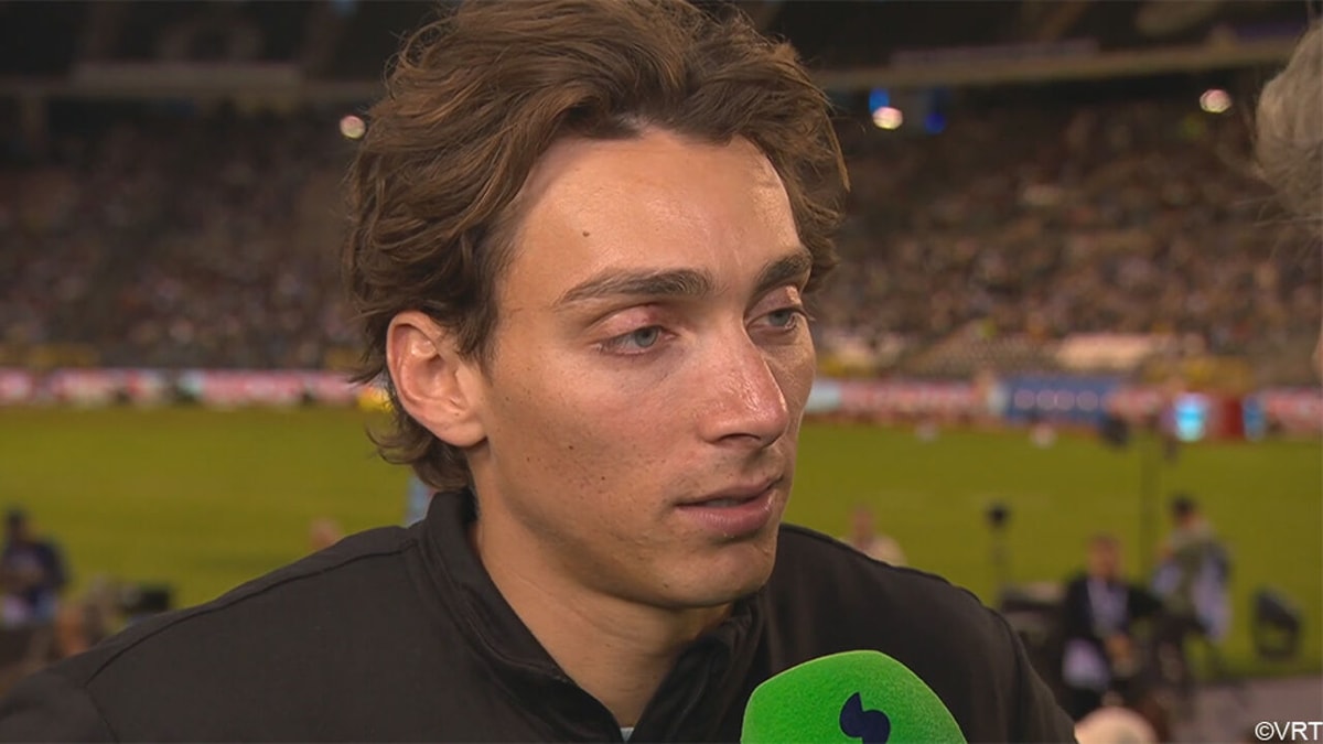Mondo Duplantis moet in laatste instantie geblesseerd afhaken voor Memorial Van Damme: "Dit is vreselijk"