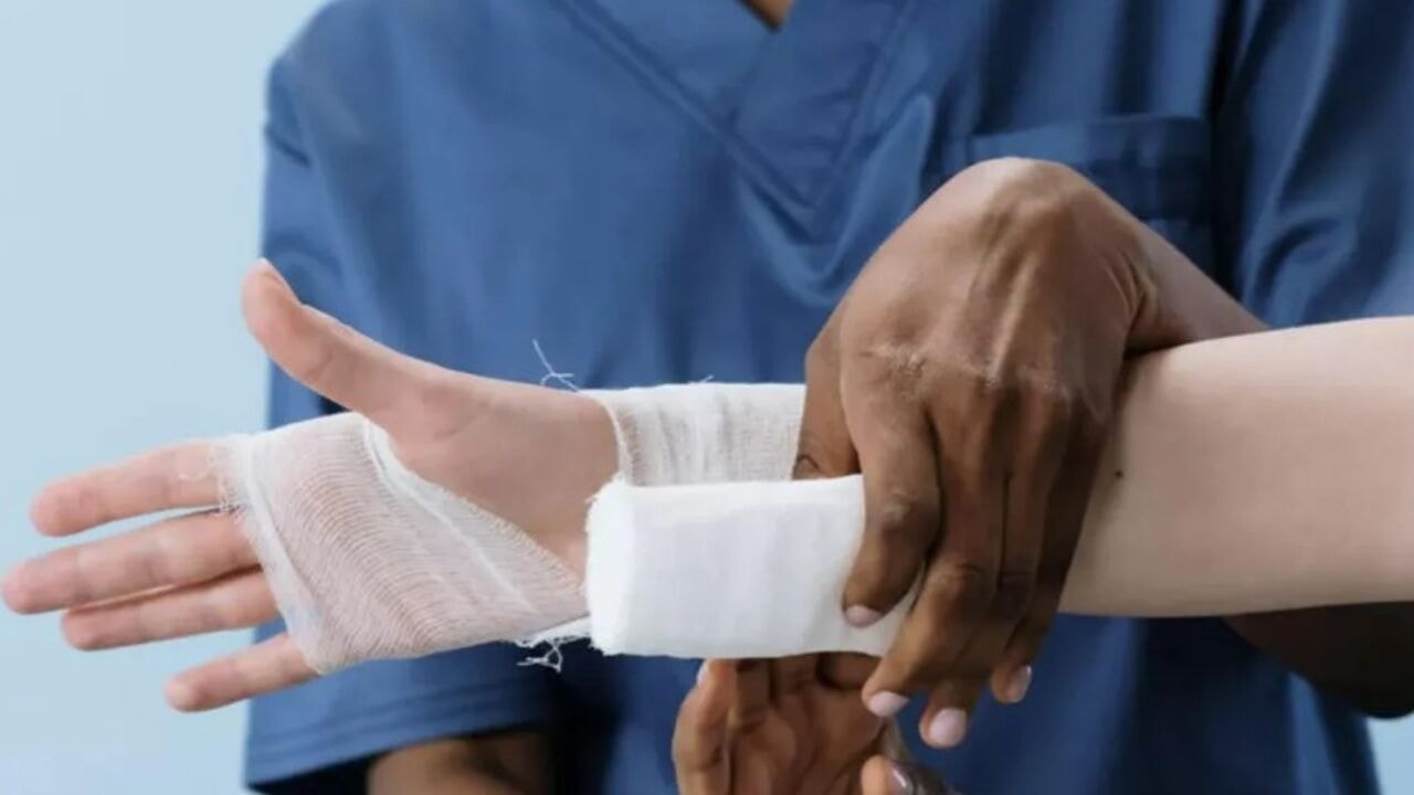 Oekraïense dokters leren in Belgische ziekenhuizen hoe ze brandwonden van soldaten best behandelen