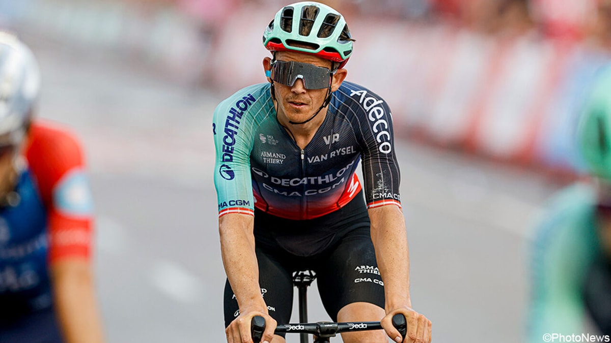 Opgaves in de Vuelta: Bijltjesdag met al 5 uitvallers, onder wie 9e in het klassement Gregor Mühlberger