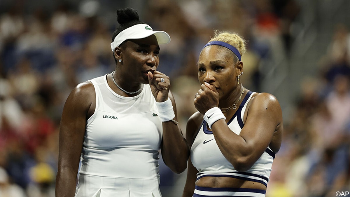 Game over na een ware thriller: Williams-zussen stelen de show op Arthur Ashe, maar sneuvelen wel in eerste ronde