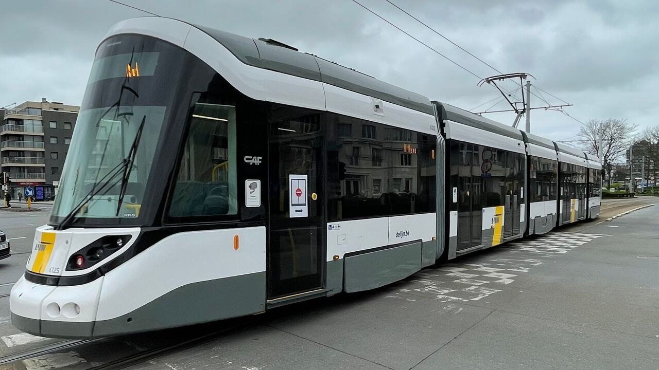 Kusttram breekt record met 5 miljoen reizigers deze zomer, De Lijn is "heel blij en ook verrast"