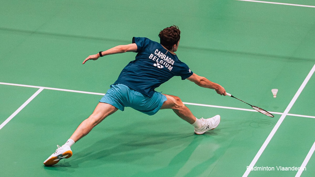 LIVESTREAM: Kijk naar de finales van Yonex Belgian International badminton, 1e reekshoofd Carraggi out in KF