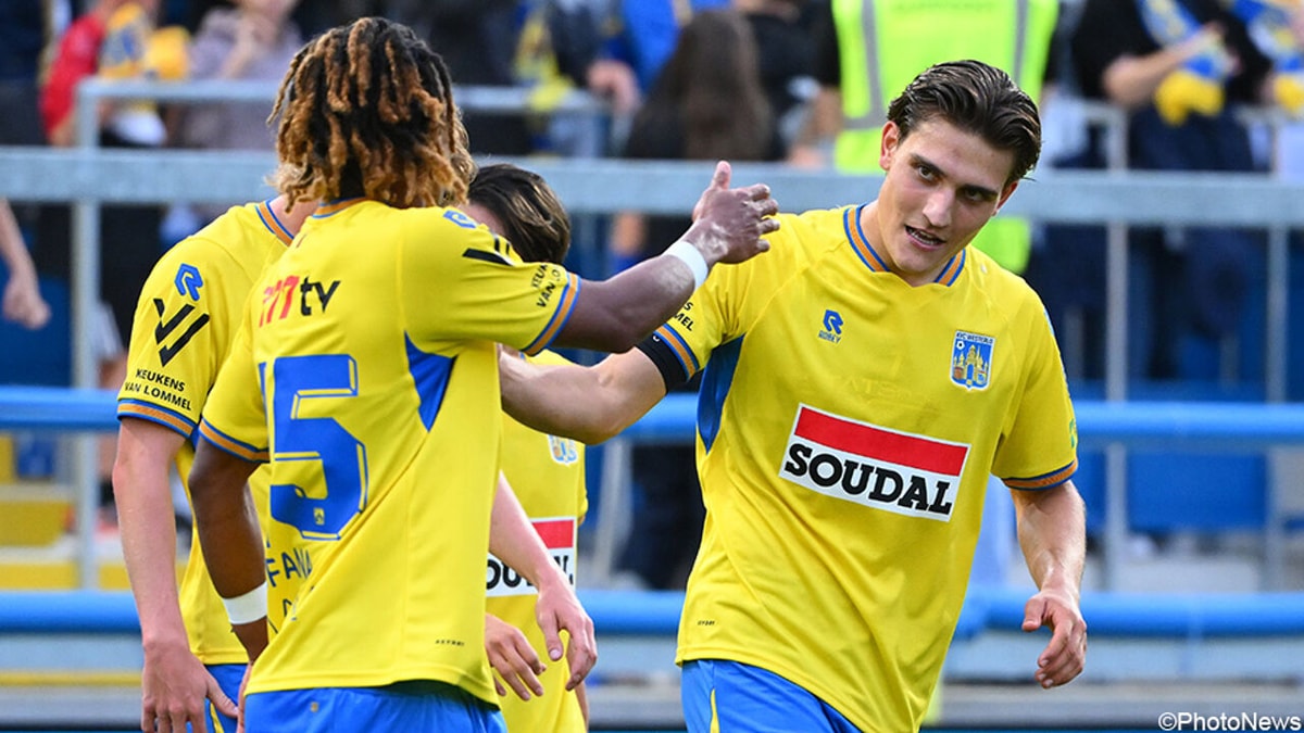 Zijn 1e goal was voor "papie" Paul Van Himst: Lapage ziet hoe Westerlo "grote stappen" zet na dolle 4-2