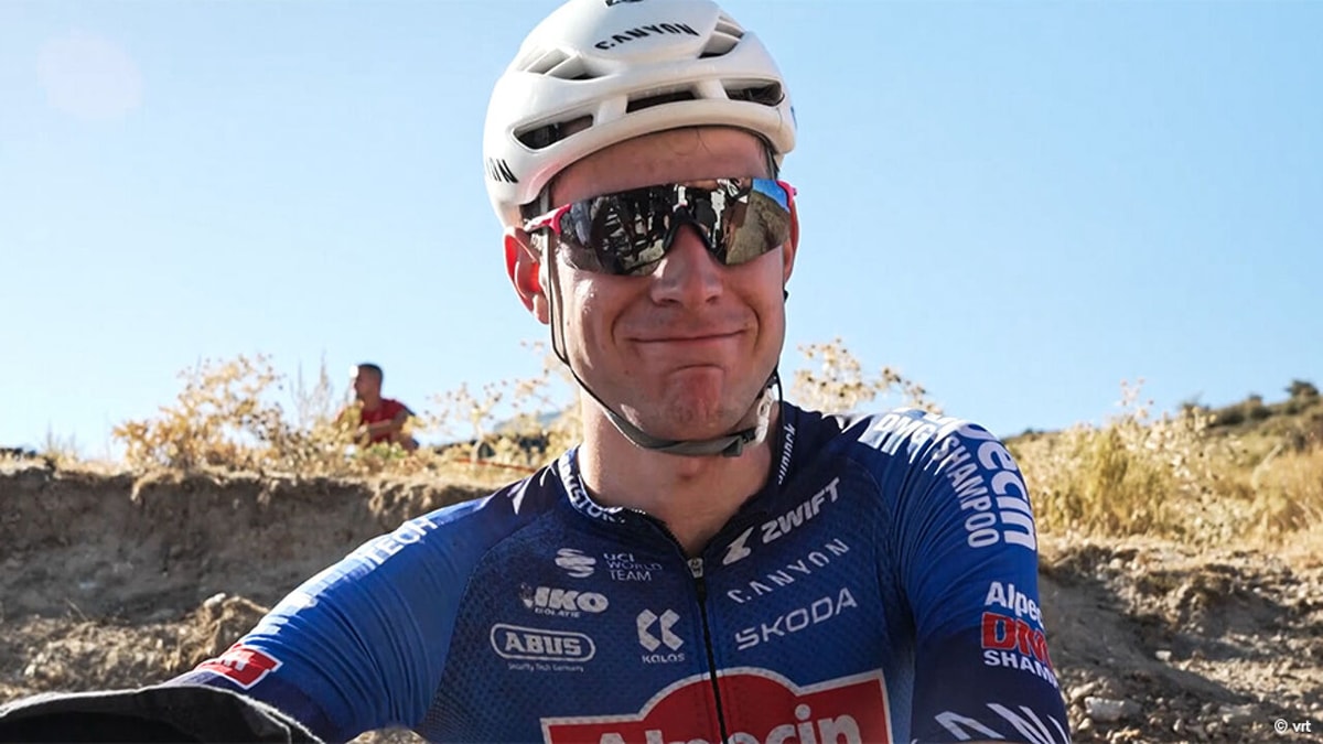 "Ik heb het allemaal zelf moeten doen": Ramses Debruyne verbluft na lange inhaaljacht opnieuw met derde plek in Vuelta