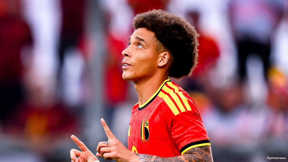 "Deze keer is het definitief": Axel Witsel kondigt na 18 jaar zijn afscheid bij Rode Duivels aan