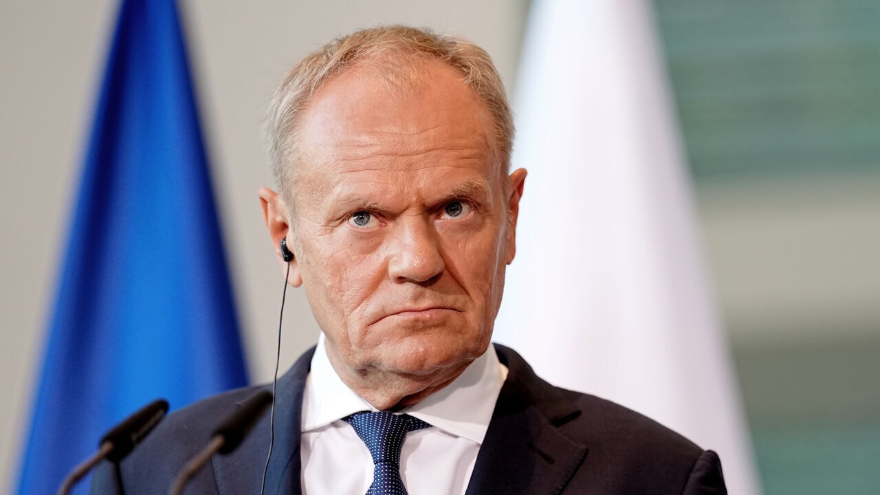 Poolse premier Tusk: "Reëel risico op ernstige hybride aanval door Rusland met drones en raketten"