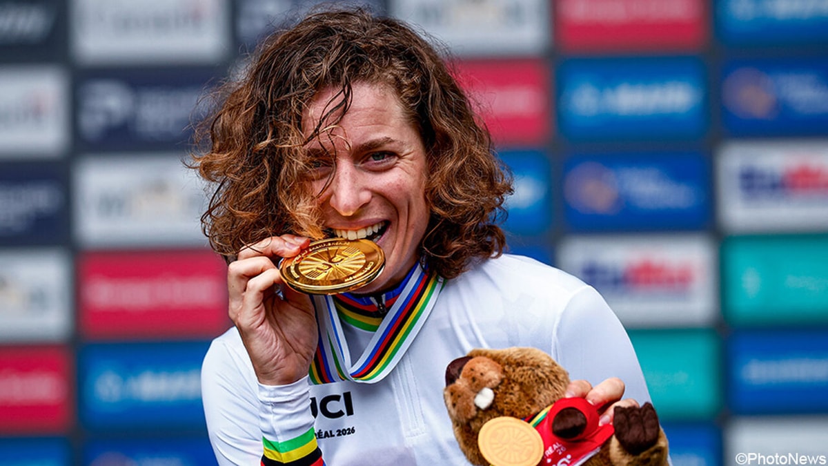 Druk voelde ze niet, zenuwachtig was Marlen Reusser wel: "Tot een uur voor de tijdrit was ik nog aan het twijfelen over het pacing plan"