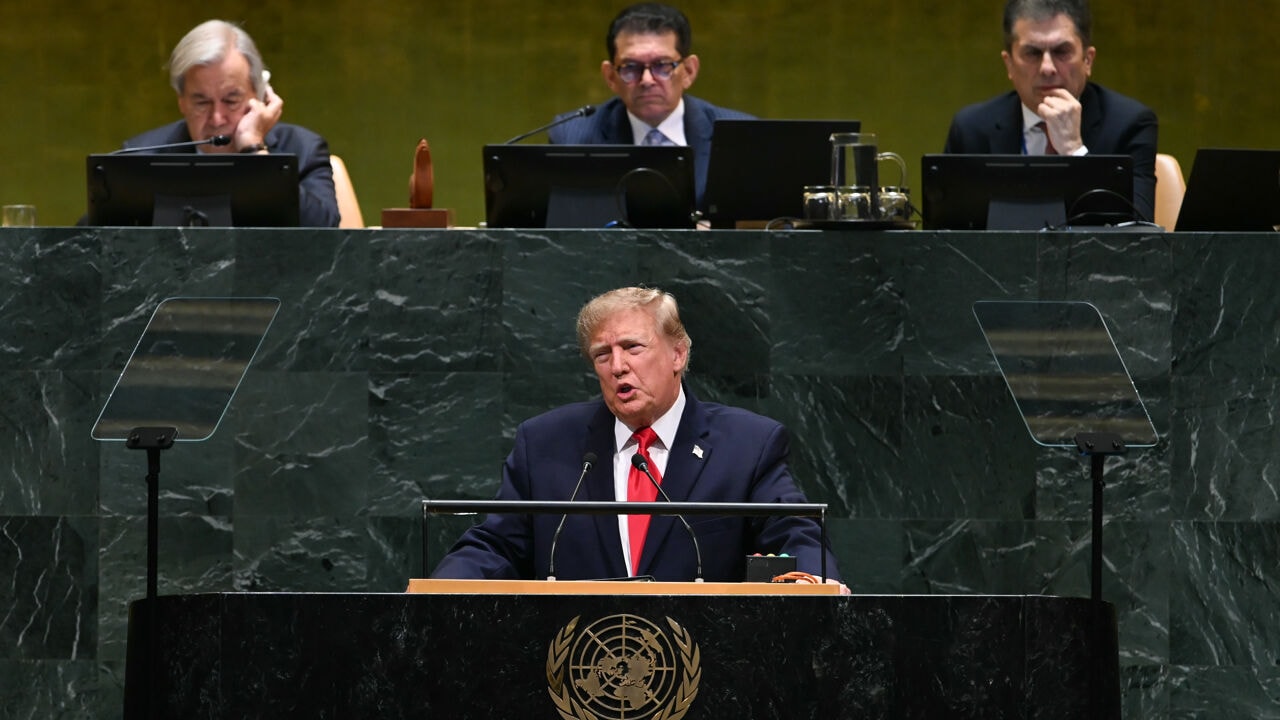 Trump: "Zeer goede ontmoeting tussen Iran en VS van 3 uur"