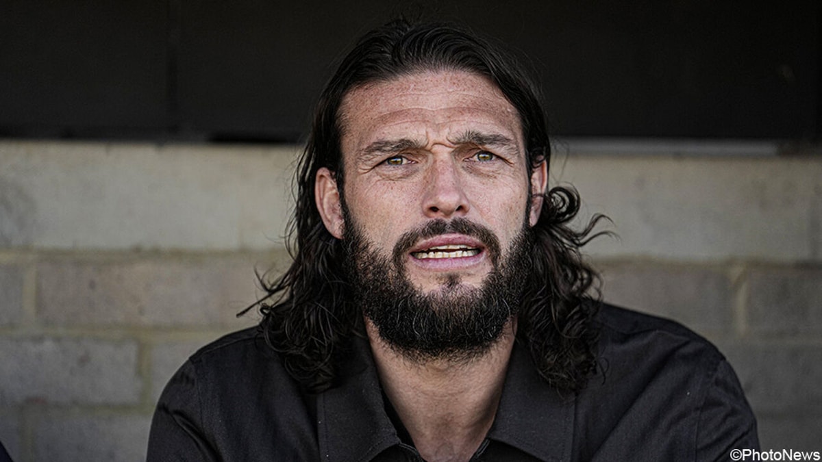 "Ik dacht er élke dag aan": ex-international Carroll onthult dat hij slachtoffer was van seksueel misbruik, dat trauma naliet