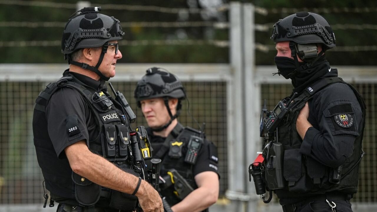 5 mannen opgepakt voor mogelijke voorbereiding van terreurdaad aan Britse luchtmachtbasis RAF Fairford