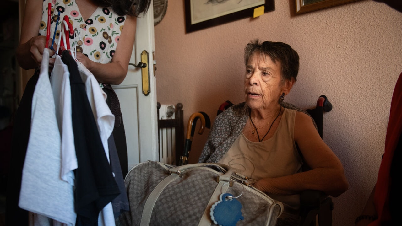 Maricarmen Abascal (87) overleden, hét symbool van de woningcrisis in Spanje