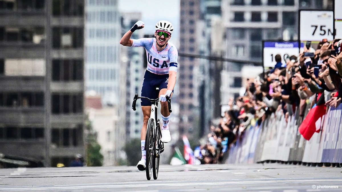 Brandon McNulty is de verrassende wereldkampioen na knettergekke slijtageslag, geen medaille voor Remco Evenepoel