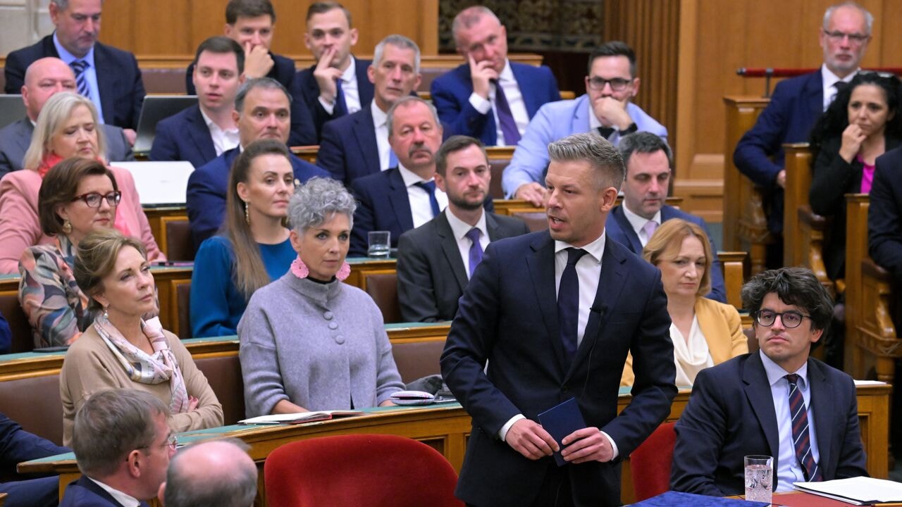 Parlement in Hongarije heft onschendbaarheid van premier Péter Magyar en oud-ministers van Orbán op