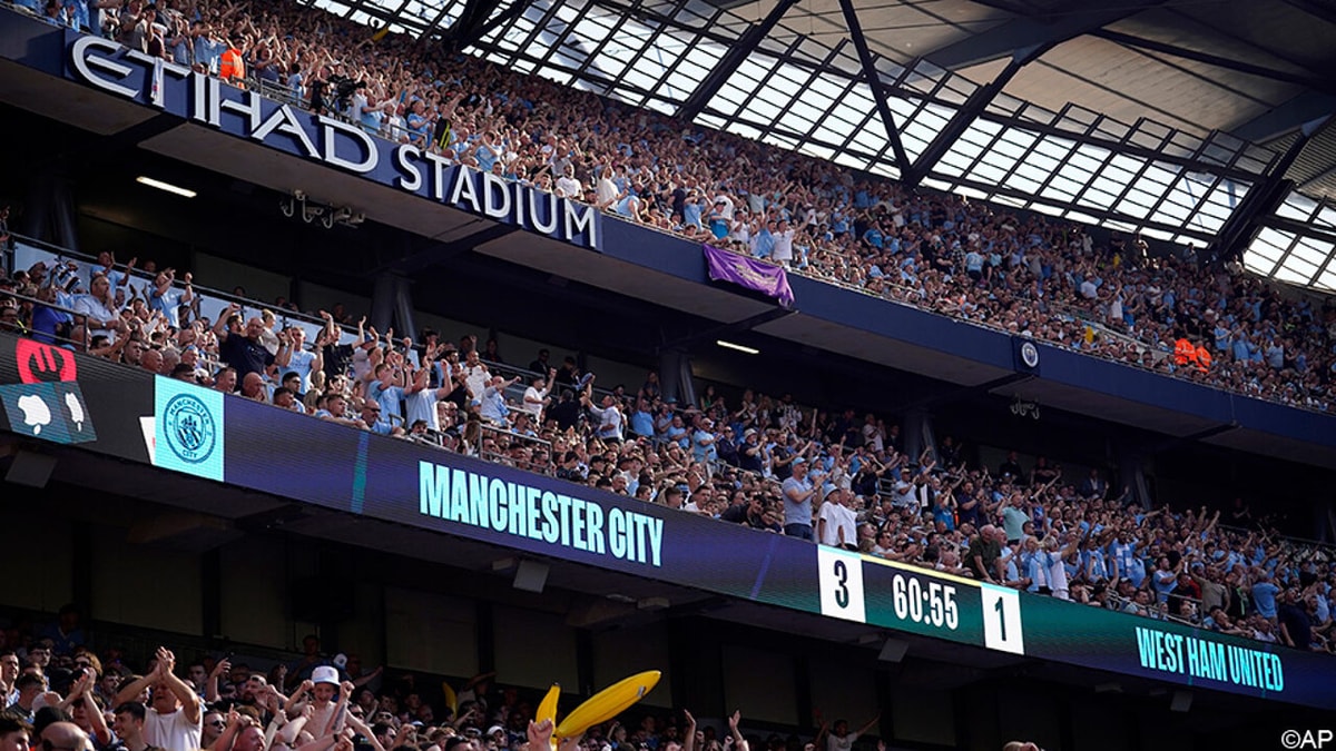 Aanhang van Manchester City vreest het ergste: "Degradatie? Vooral het voortbestaan van de club baart hen zorgen"