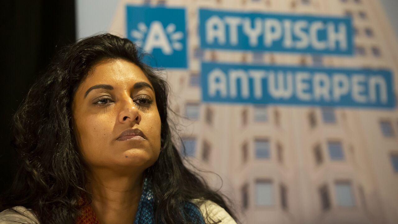 Vlaams Parlement buigt zich nog niet over spoeddecreet tegen Jinnih Beels: eerst advies van Raad van State