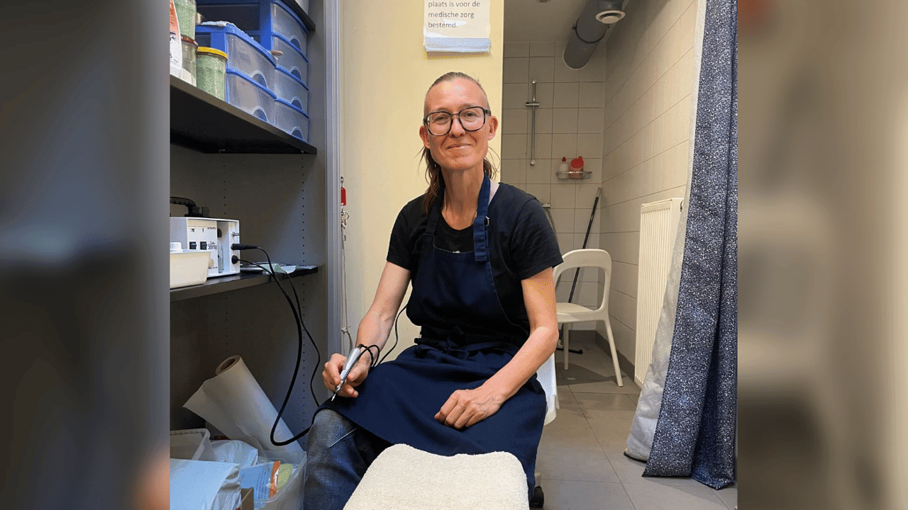 Straatverpleegkundige Gent verzorgt almaar meer daklozen: "Impact van wooncrisis en besparingen"