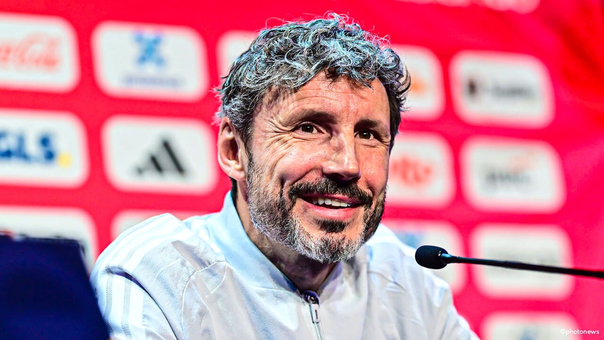 Van Bommel kondigt wissels aan tegen Frankrijk na "3 records op een rij": "Maar misschien had ik dat niet moeten zeggen"