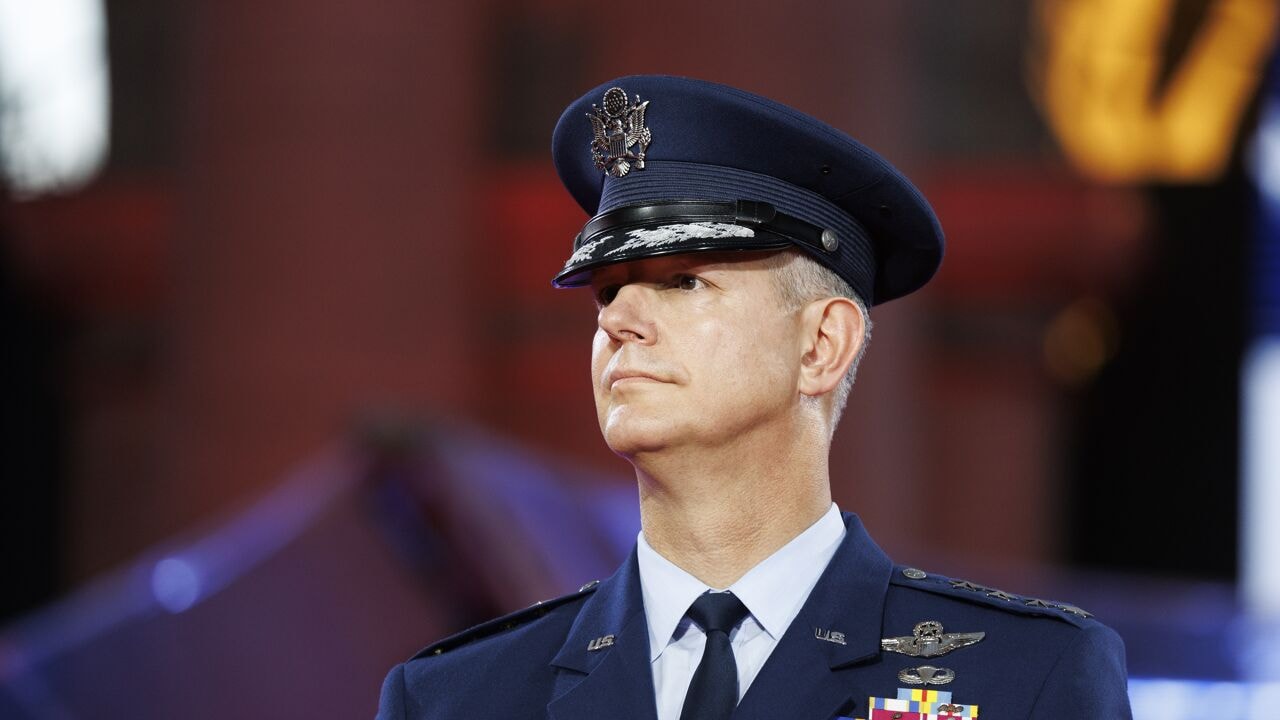 Hoogste NAVO-commandant komt met 'overwinningsplan' om Russische aanval af te slaan