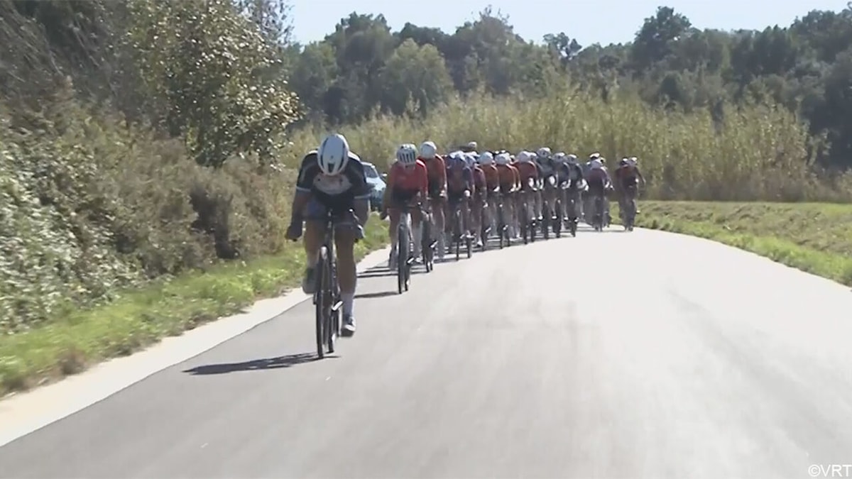 LIVESTREAM Binche-Chimay-Binche (v): Grote teams hebben pion mee in kopgroep, keert peloton nog terug?