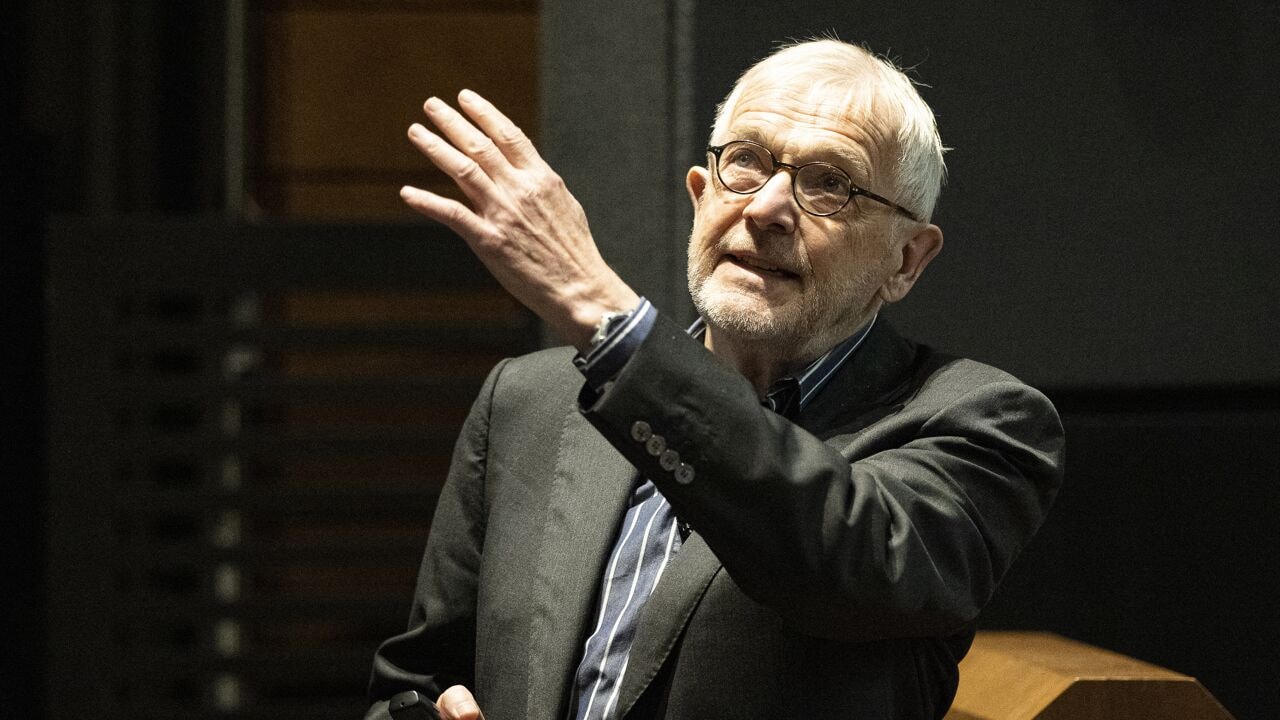 De fysicus uit Tienen die met 'kosmisch spookdeeltje' Nobelprijs Fysica wint: dit is Francis Halzen (82)