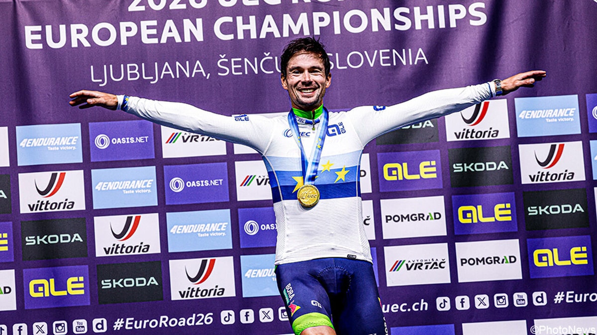 En dat voor eigen volk: Primoz Roglic kroont zich tot Europees kampioen tijdrijden, Van Wilder valt net naast podium