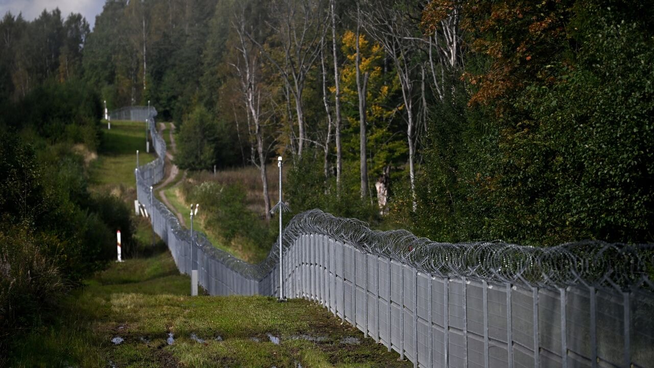 Litouwen kan doorreis Russen beperken als pest wordt bevestigd, Mongolië stelt medisch toezicht aan grens in