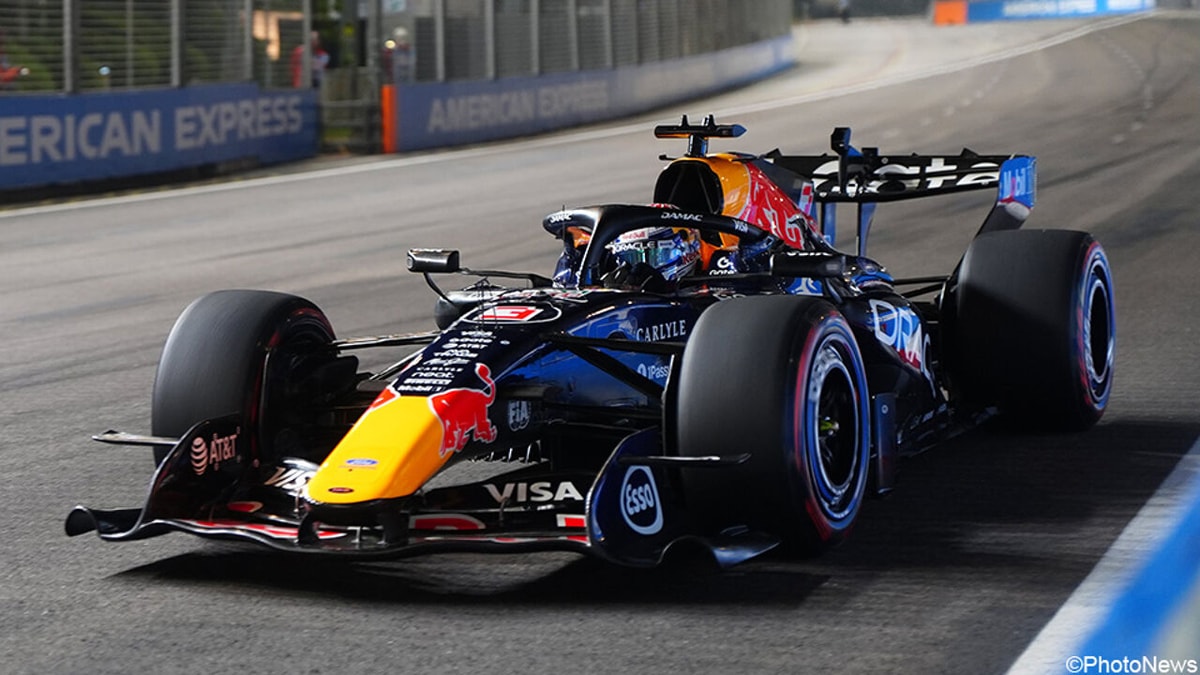 Max Verstappen zet zijn zinnen op twee op een rij met polepositie in Singapore