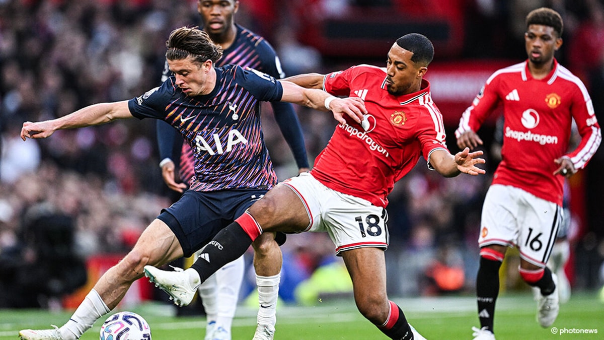 LIVE: Tielemans laat United-aanhang rechtveren, maar wordt afgevlagd in beter moment voor thuisploeg