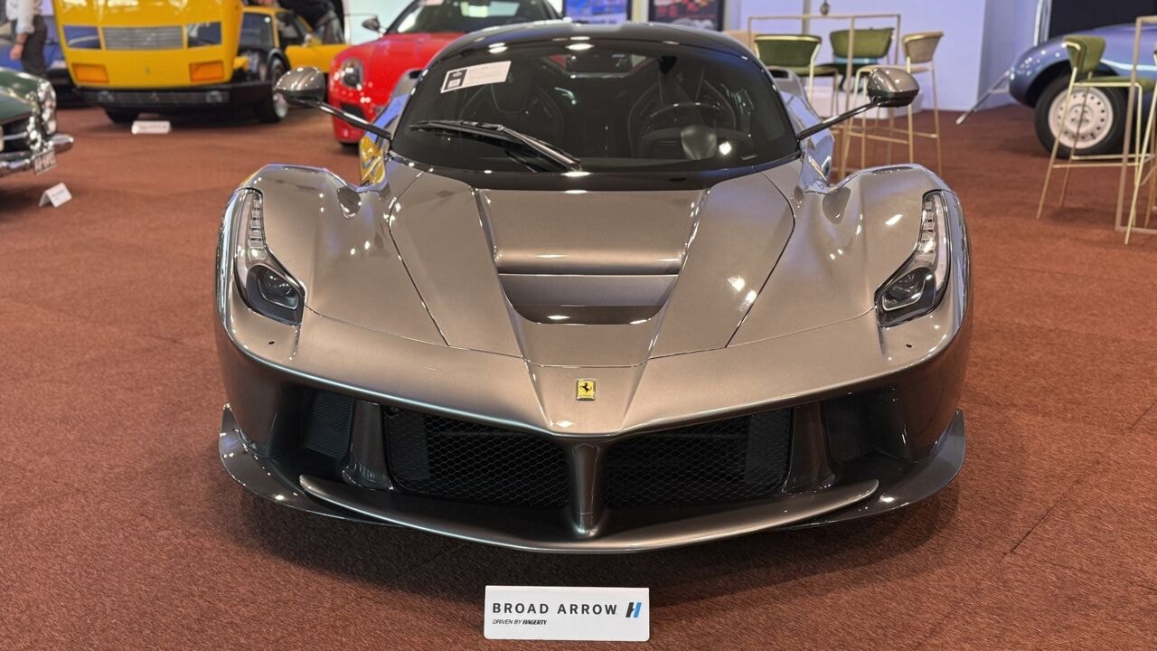 5,1 miljoen euro voor een Ferrari: nooit eerder werd auto zo duur verkocht op veiling in België