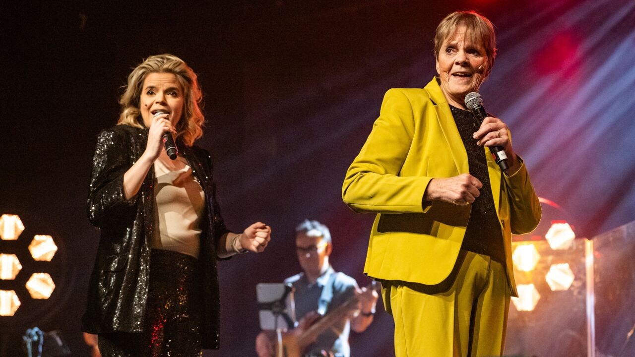 'Traan te veel' is eerste single van Celien Hermans na verlies van moeder Margriet, Metejoor schreef mee