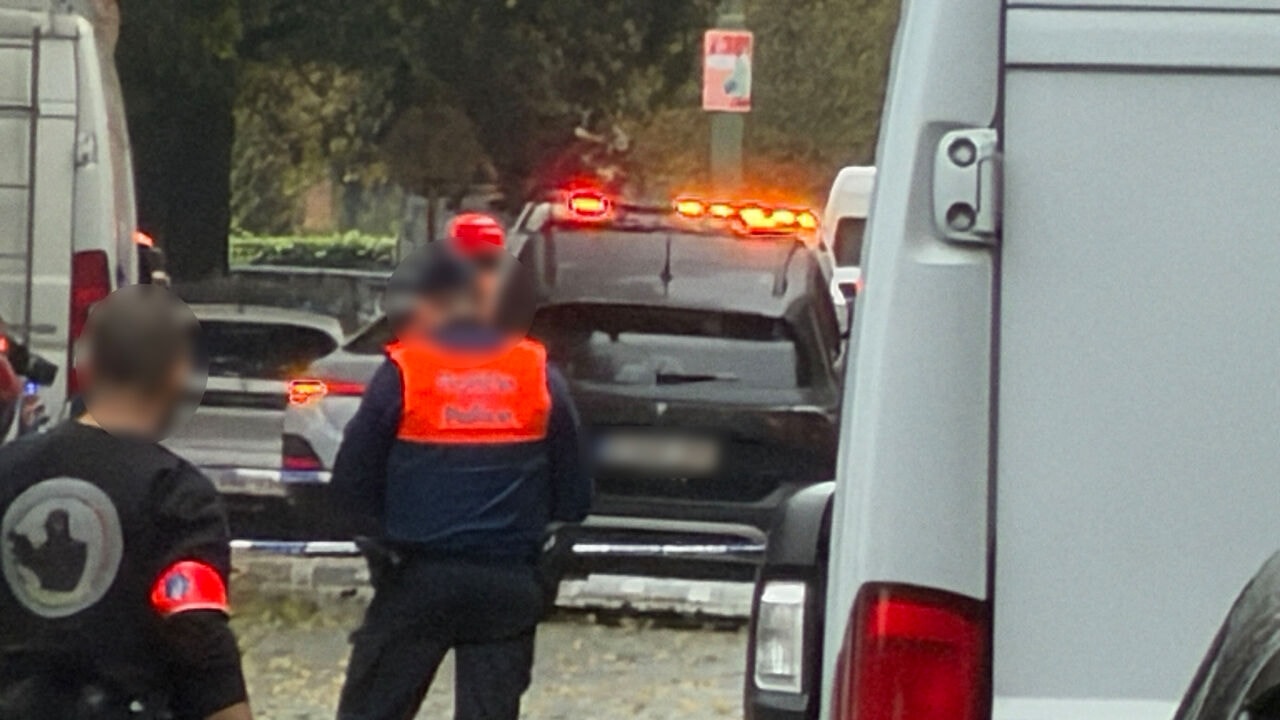 Carjacking in Tubeke leidde Anti-Overvalbrigade naar Jette, verdachten zouden meteen vuur hebben geopend