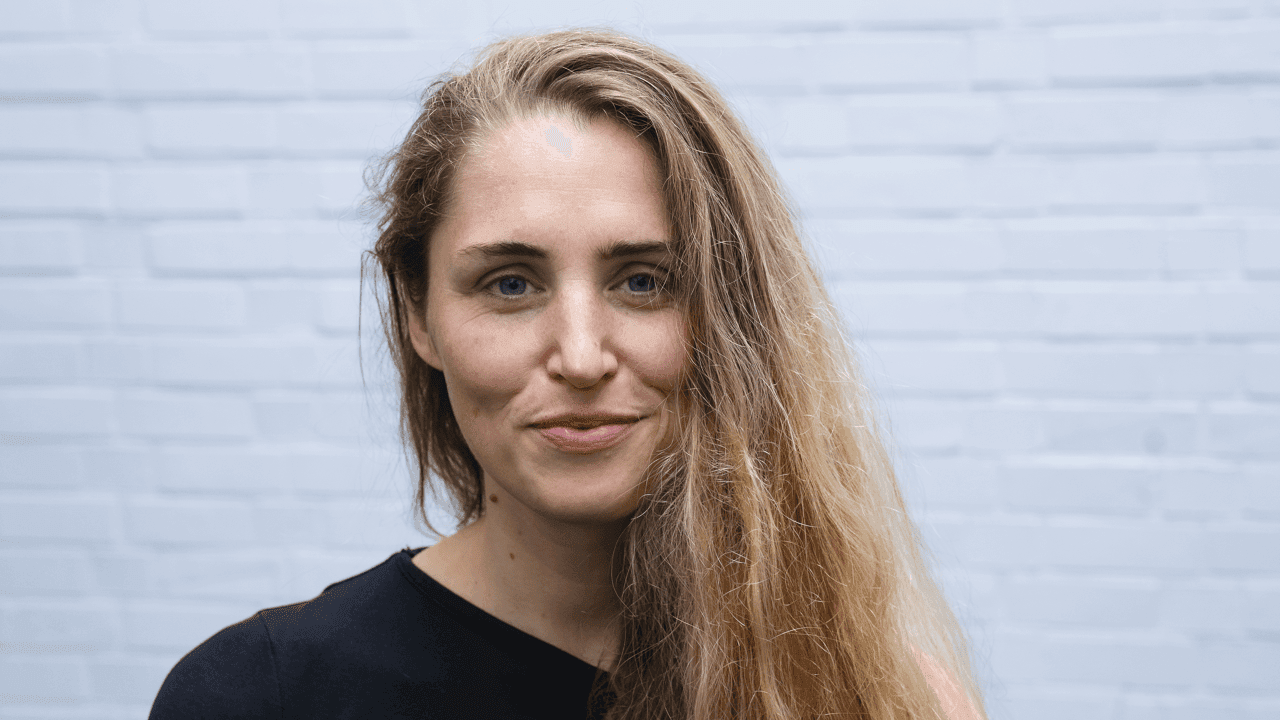 Slow up for humanity roept op tot vertraging: "We vragen een leven met tijd om voor elkaar te zorgen"